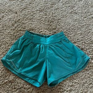 Lulu hottie hot shorts